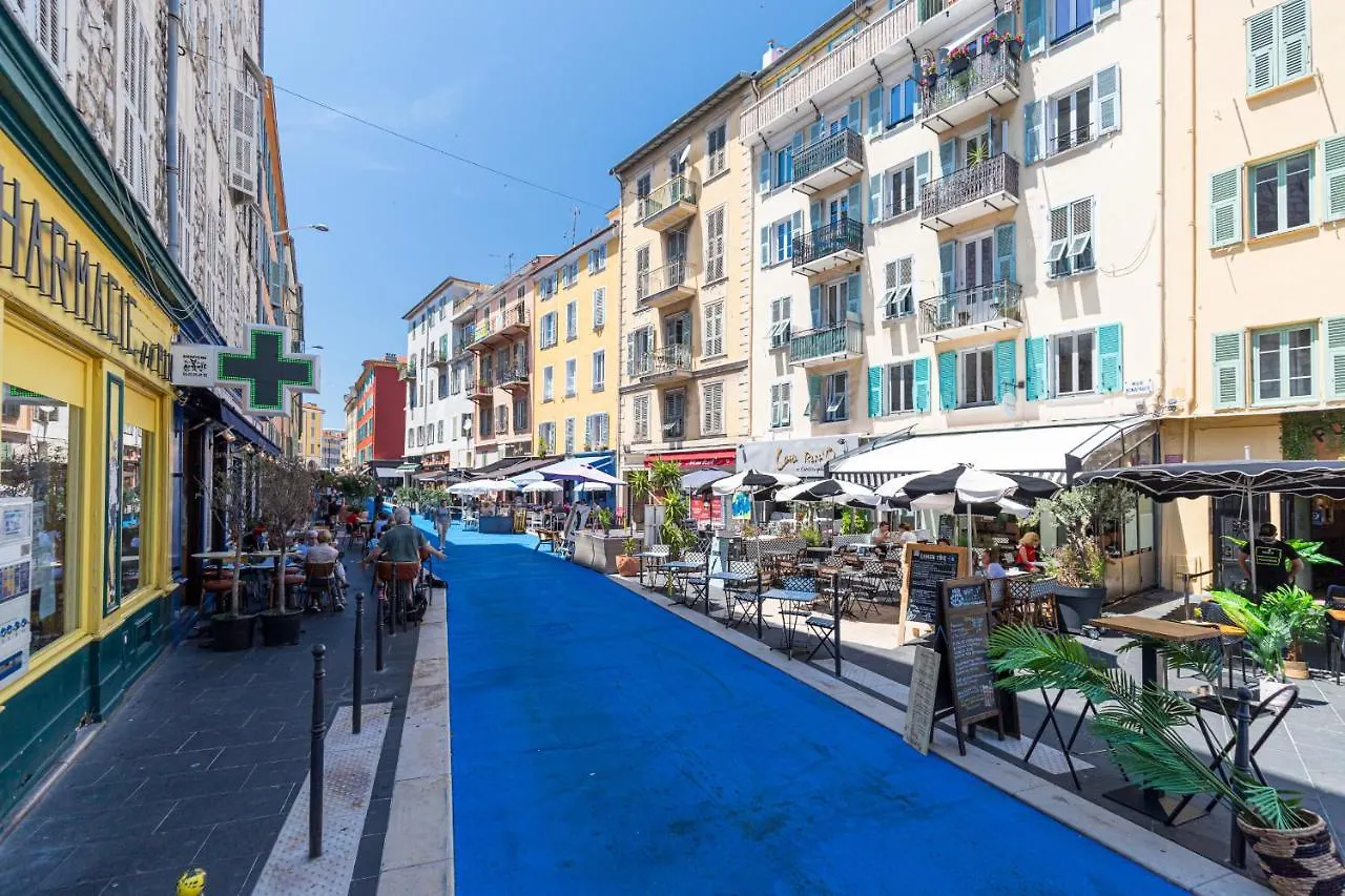 Apartment Amazing 3 Bdrs And Garden Place Du Pin Parking ! Nice