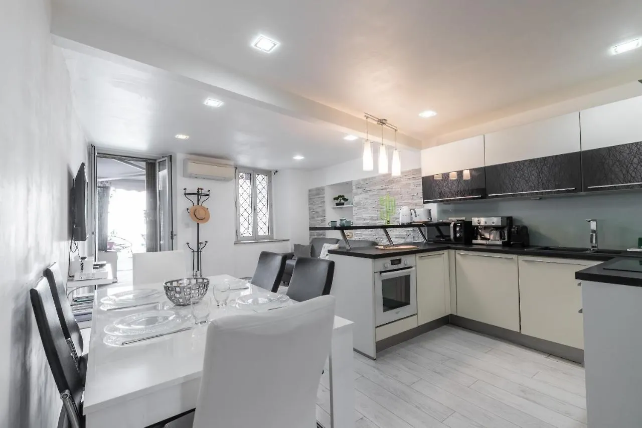 Appartamento Amazing 3 Bdrs And Garden Place Du Pin Parking ! Nizza Francia